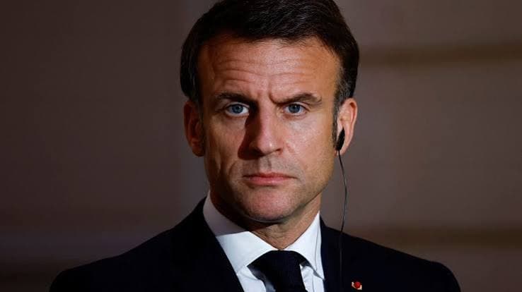 Francia, Macron promulga la legge sul fine vita: ora si attendono i decreti attuativi