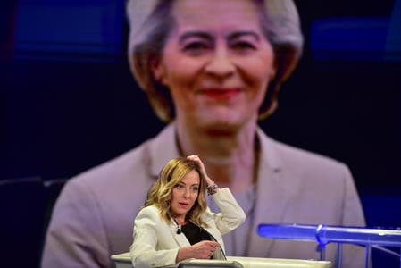 Ue, salta l’accordo Meloni- von der Leyen: l’ECR lascerà libertà di voto alle delegazioni