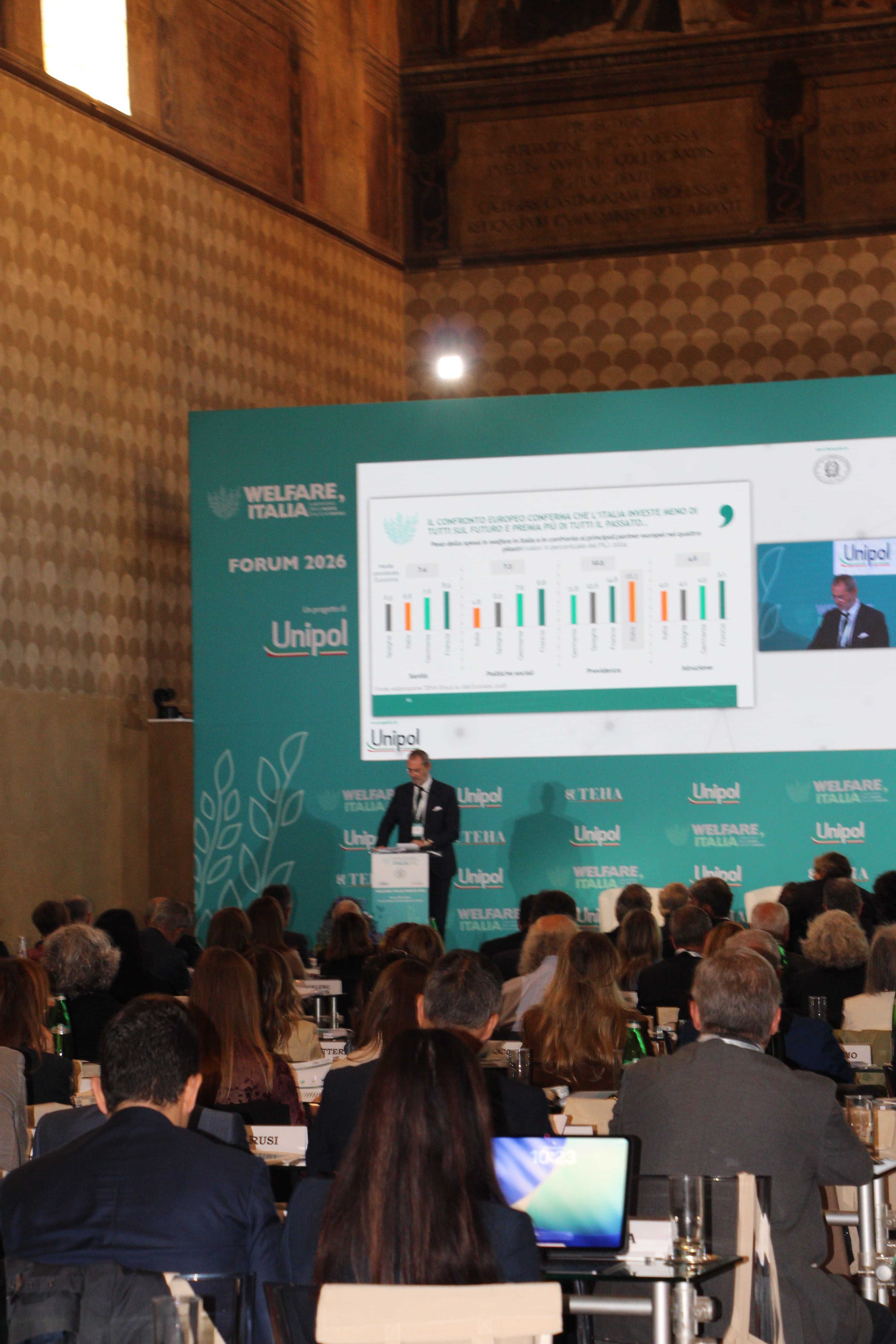 Welfare Italia Forum, Scarpetta: “L’intelligenza artificiale può aumentare la produttività, ma bisogna investire nelle competenze”