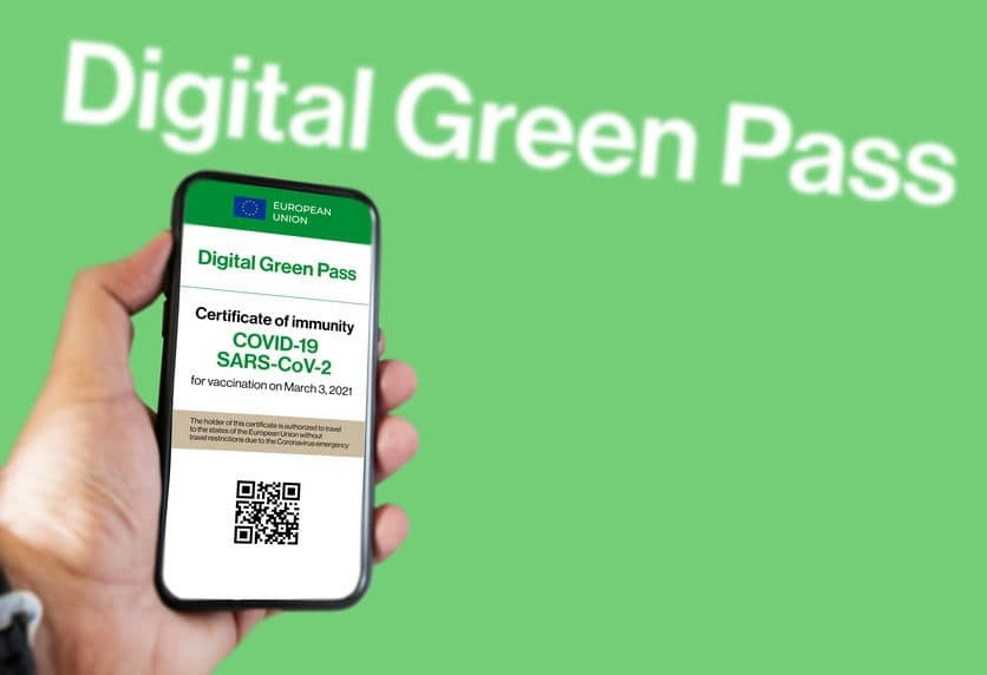 Green Pass obbligatorio in tutti i luoghi di lavoro pubblici e privati, pena la sospensione dello stipendio