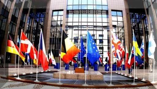 Consiglio Ue: confronto su caro energia, Polonia e immigrazione. L’ultimo vertice con la Merkel cancelliera