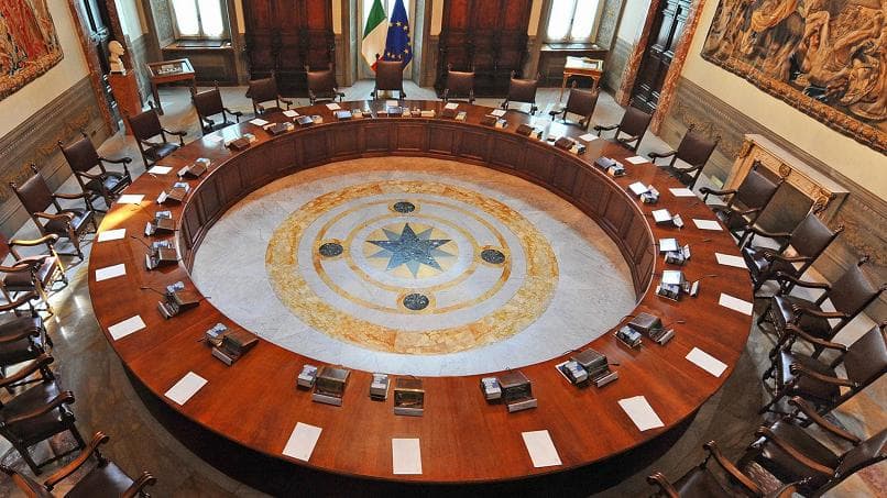 Ddl Concorrenza 2026, la stretta sui distributori e la riforma Rc auto: cosa prevede il disegno di legge
