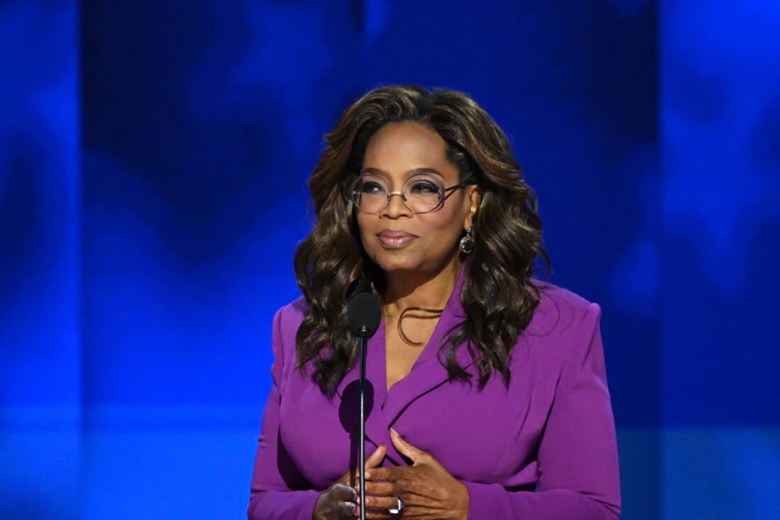 Oprah Urges Voters to “Choose Truth” in Surprise Democratic Convention Speech