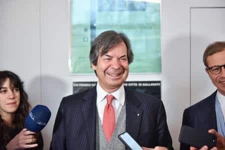 Intesa Sanpaolo Reports Record-Breaking First Half: Net Profit Hits €5.2 Billion, ROE at 20%