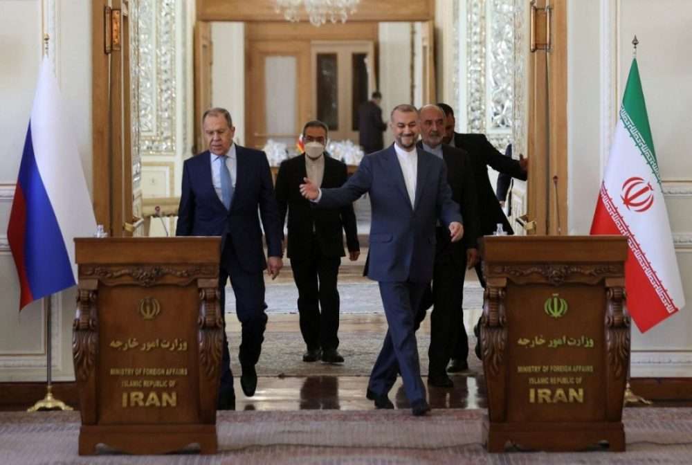 Russia e Iran più vicine: dalla visita di Putin alla fornitura di droni