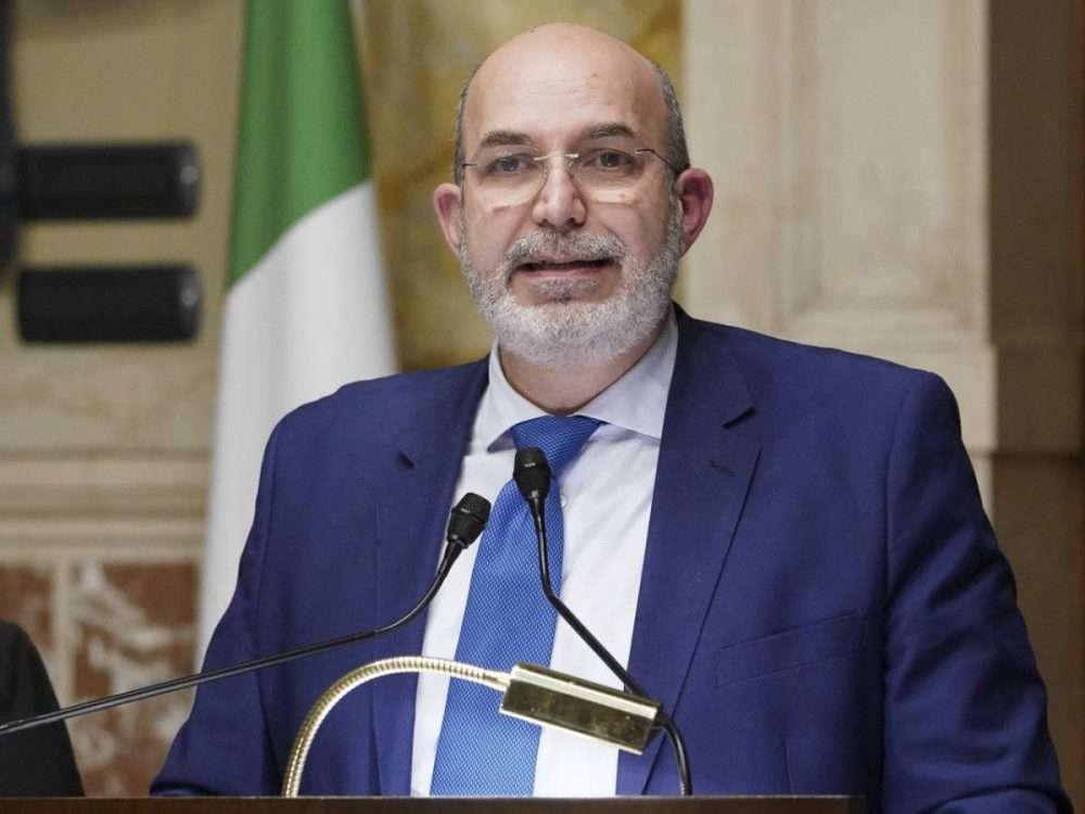M5s, l’avvocato Borrè su Crimi: “La conseguenza è la possibile elezione di due capi”