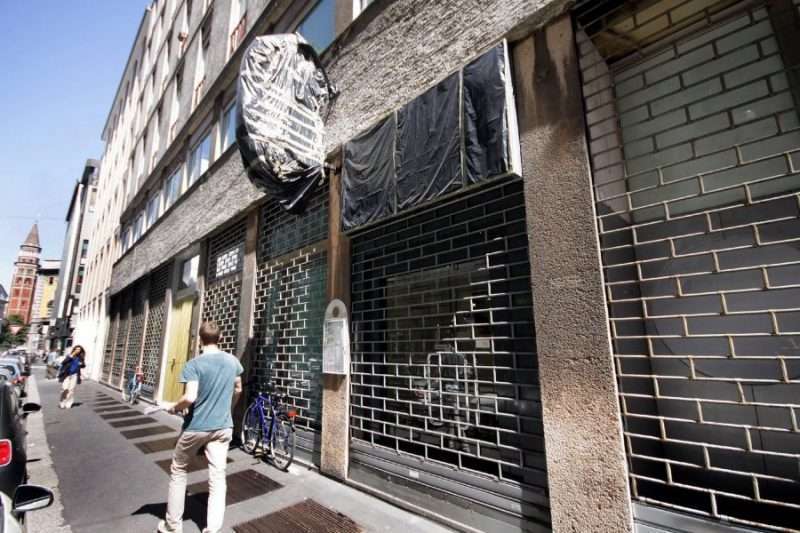 Confcommercio, in nove anni hanno chiuso 100mila attività
