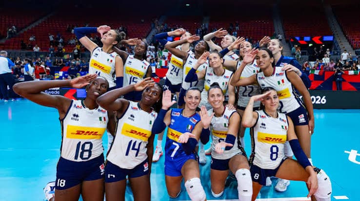 Europei di volley, Italia travolgente: Bulgaria battuta 3-0, ai quarti c’è la Svezia