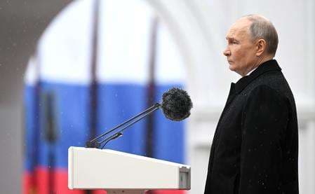Russia, il Giorno della Vittoria. Putin: “Stiamo mettendo in atto esercitazioni nucleari”