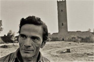 “Pasolini abusivo?”: cresce la mobilitazione per salvare la Torre di Chia