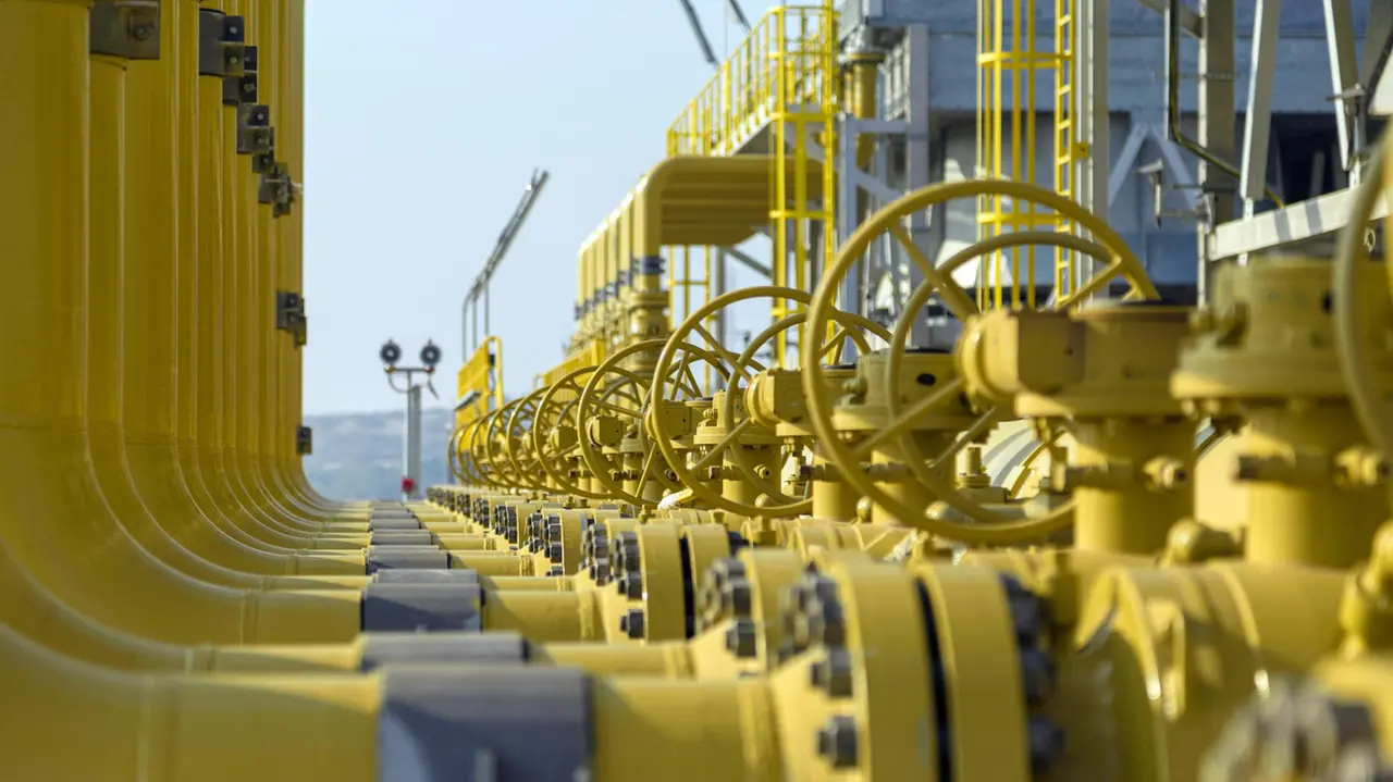 Gas naturale in rialzo ad Amsterdam: prezzi a 88 euro, pesano le tensioni nello stretto di Hormuz