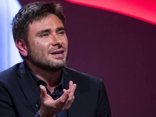 Alessandro Di Battista ricoverato a Cuba, due medici italiani all’Avana. Rifiutato il volo di Stato
