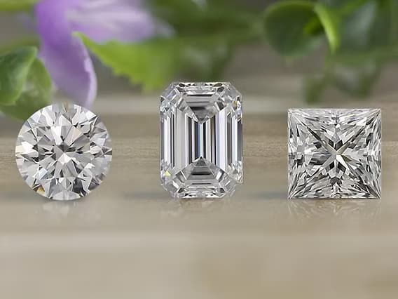 Boom dei diamanti di laboratorio, De Beers in crisi: crollano i prezzi delle pietre naturali